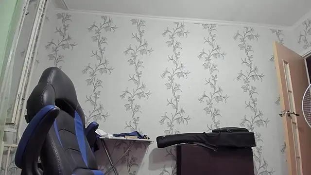 SanFrantsisko Adlı Modelin Canlı XXX Sohbeti