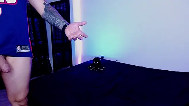 Živý XXX chat miia-liiam