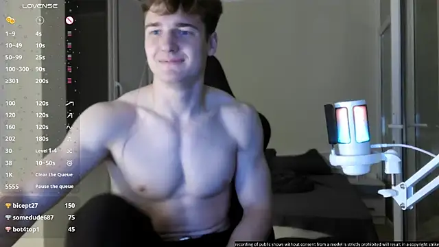 WizLoverr Chat XXX in diretta