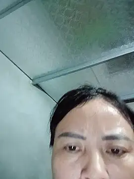Chat +18 de Lee_bee1 ao vivo