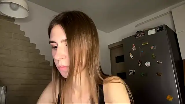 ZaraGuyette 라이브 XXX 채팅