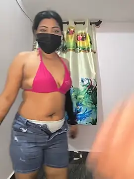 הופעת וובקאם של Family02