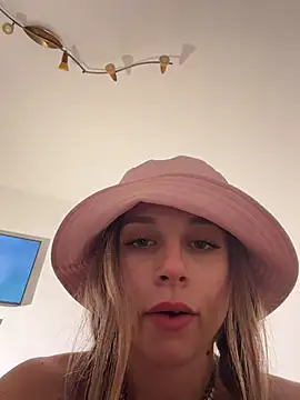 BabyAnais' Live XXX Chat