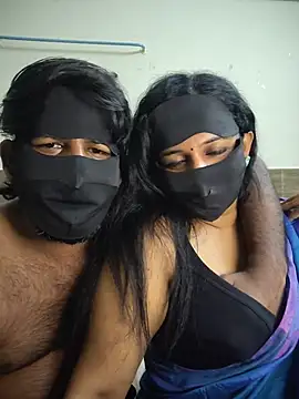 Fantacycouples Adlı Modelin Canlı XXX Sohbeti