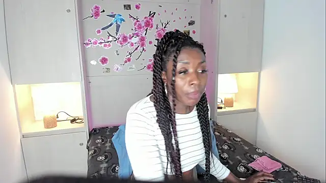 צ'אט XXX בשידור חי של TaylorBloom