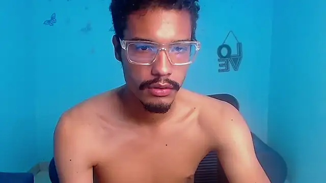 wolf_vip_ Live XXX Chat
