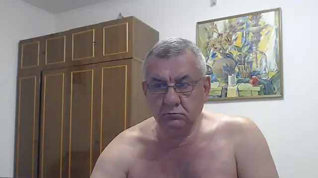 Show modela machomale3 na web-kameri
