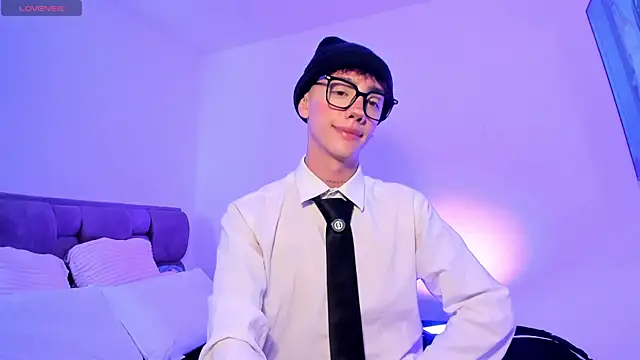 Chat +18 de Timothy_ros ao vivo