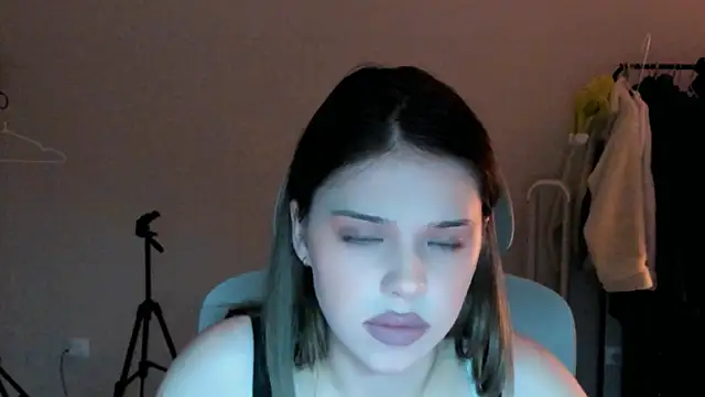 צ'אט XXX בשידור חי של MelissaBrank