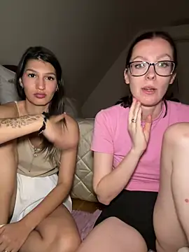 RussianGirls_のライブXXXチャット