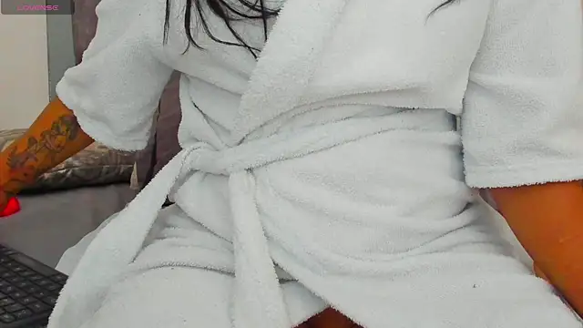 alyssia_oceanのライブXXXチャット