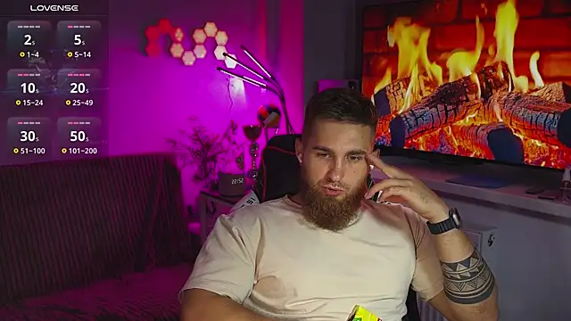 Sweeet__boy élő XXX-chatje