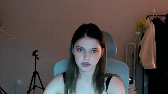 MelissaBrank Adlı Modelin Canlı XXX Sohbeti