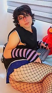 LittleTymmy live XXX chat