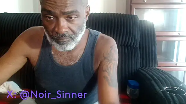 sinnernoir Adlı Modelin Canlı XXX Sohbeti
