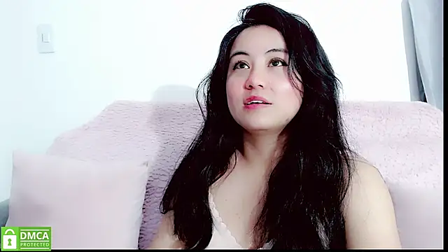 mariana_katto Adlı Modelin Canlı XXX Sohbeti