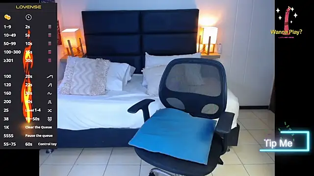 Chatroom XXX en direct de meryjanes_xxx