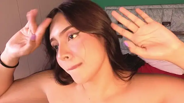 alisa_ousen Chat XXX in diretta