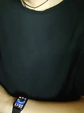 Chat +18 de Aashikalaa ao vivo