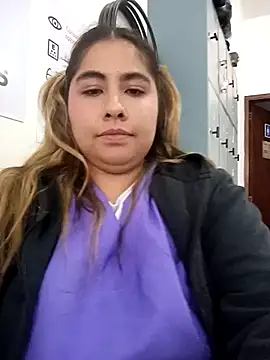 Sofia_Honey1's Live XXX Chat