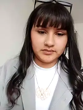 Emily-7 라이브 XXX 채팅