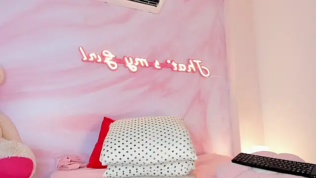 Iam_Caami_'s Live XXX Chat