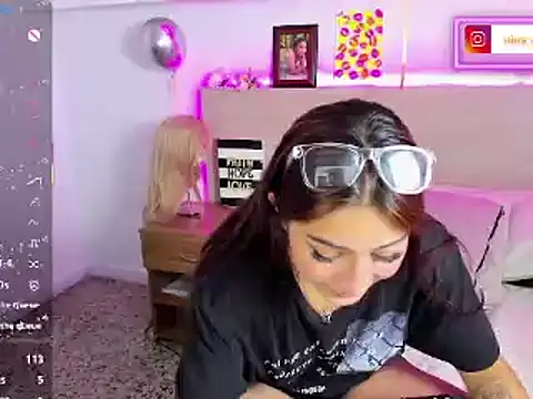 Nina-Mars 라이브 XXX 채팅