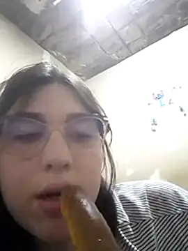 Las_Patronas – Live XXX-chat
