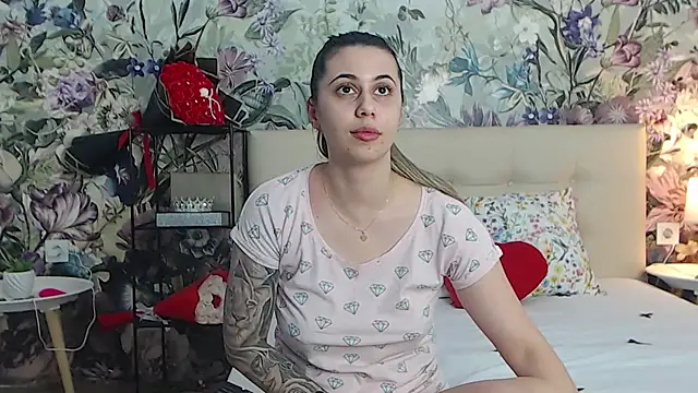 RoseDiamond06 Live XXX Chat