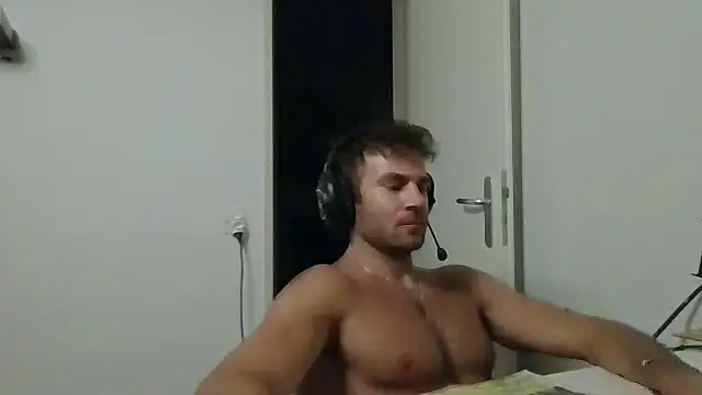 alpha-hunk Live XXX-Chat