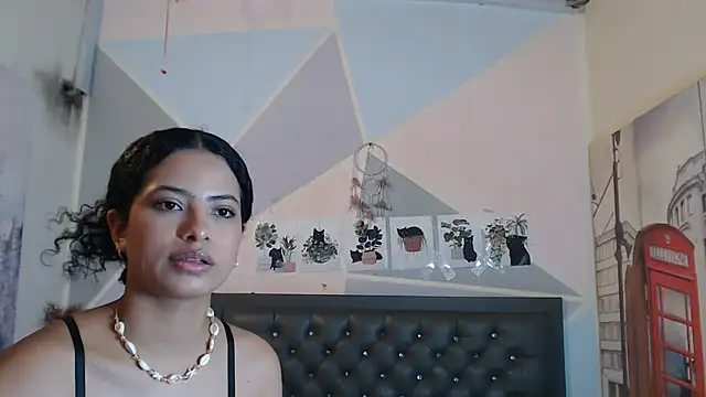 Adut_Akech – Live XXX-chat