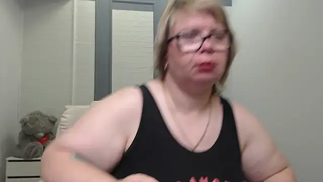Živý XXX chat BonnnyBoobsy