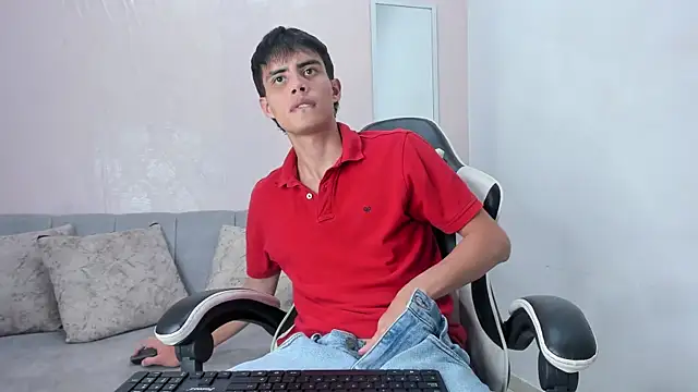 Thiago_Firee XXX чат на живо