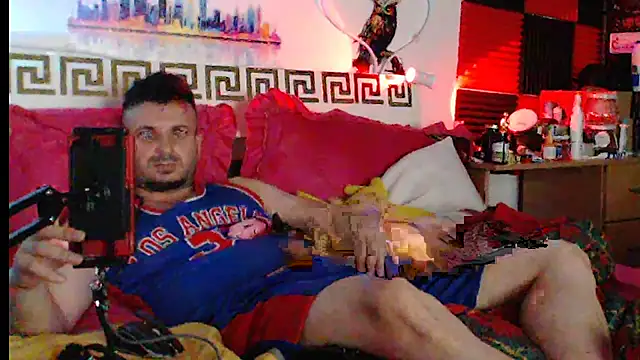 Hugec0ck007 élő XXX-chatje