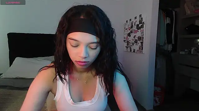 Jasmine_019 Adlı Modelin Canlı XXX Sohbeti