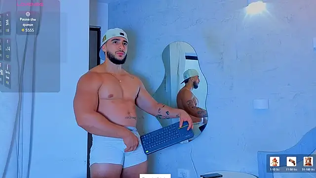 Scottfishcer1 Adlı Modelin Canlı XXX Sohbeti