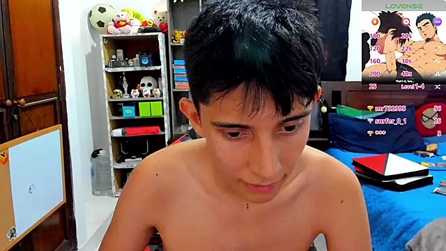 gomitaboy1's Live XXX Chat