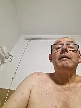 Marlon92700 Chat XXX in diretta
