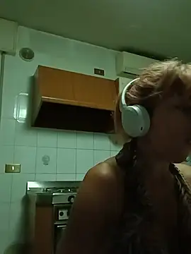 Annarella_Pikan Live XXX chat