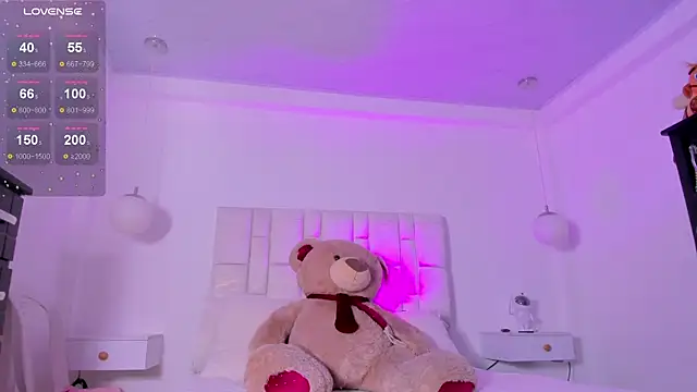 Chat XXX en directo de CodyTwink