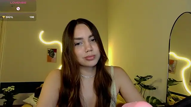 NebulaaHaven live XXX chat