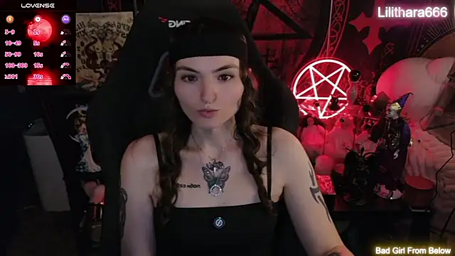Lilithara666's Live XXX Chat