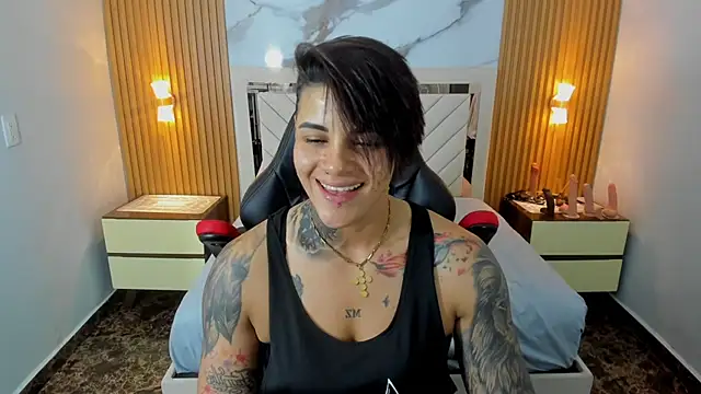 Živý XXX chat KAROLLJONES1