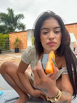 MystiqueXXX – Live XXX-chat