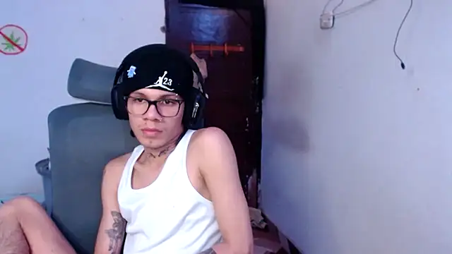andy_dan18 Obrolan Langsung XXX