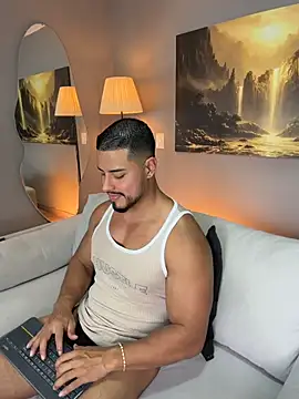 Chatroom XXX en direct de ApoloMakris