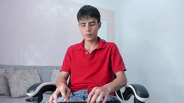 Thiago_Firee Live XXX-chat