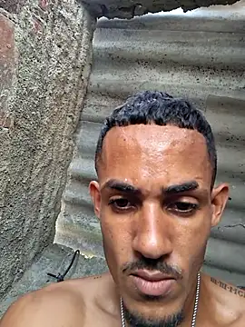 הופעת וובקאם של kronosfit