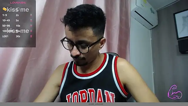 Chat XXX Live Amir_guy_