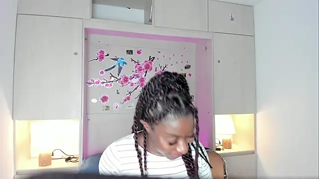 צ'אט XXX בשידור חי של TaylorBloom